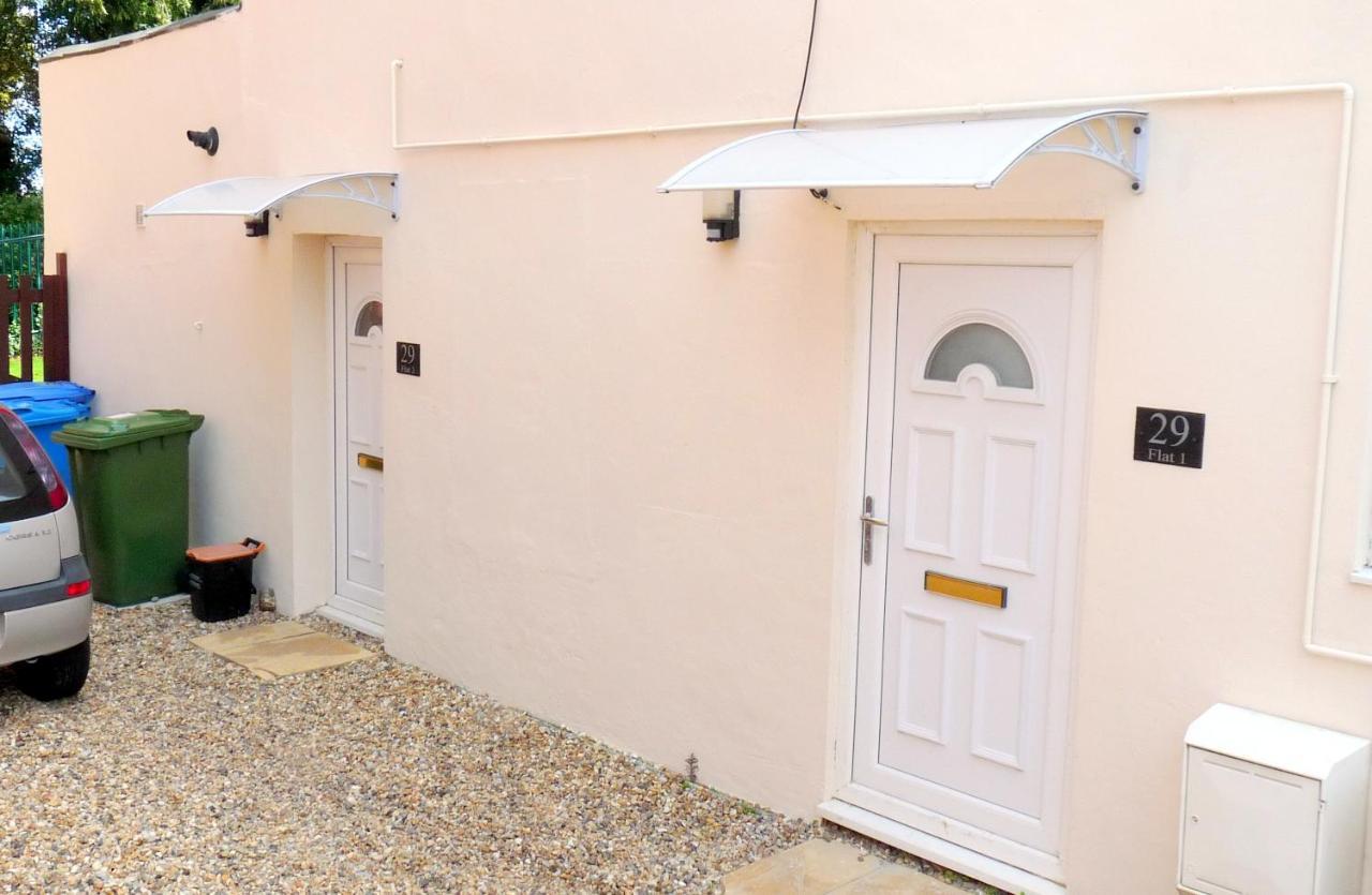 Bassett Flat With 2 Bedrooms And Superfast Wi-Fi Sittingbourne Ngoại thất bức ảnh