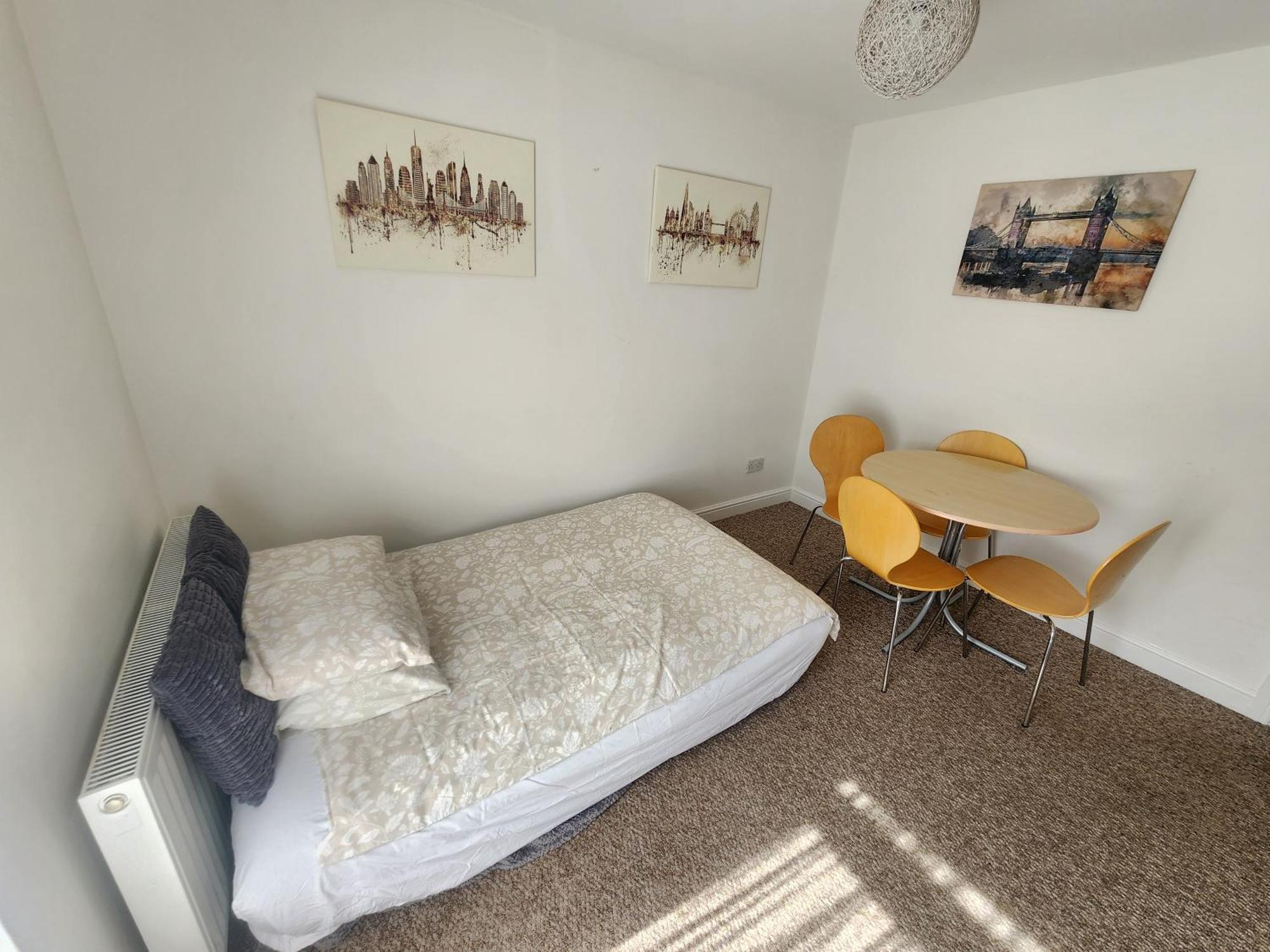 Bassett Flat With 2 Bedrooms And Superfast Wi-Fi Sittingbourne Ngoại thất bức ảnh